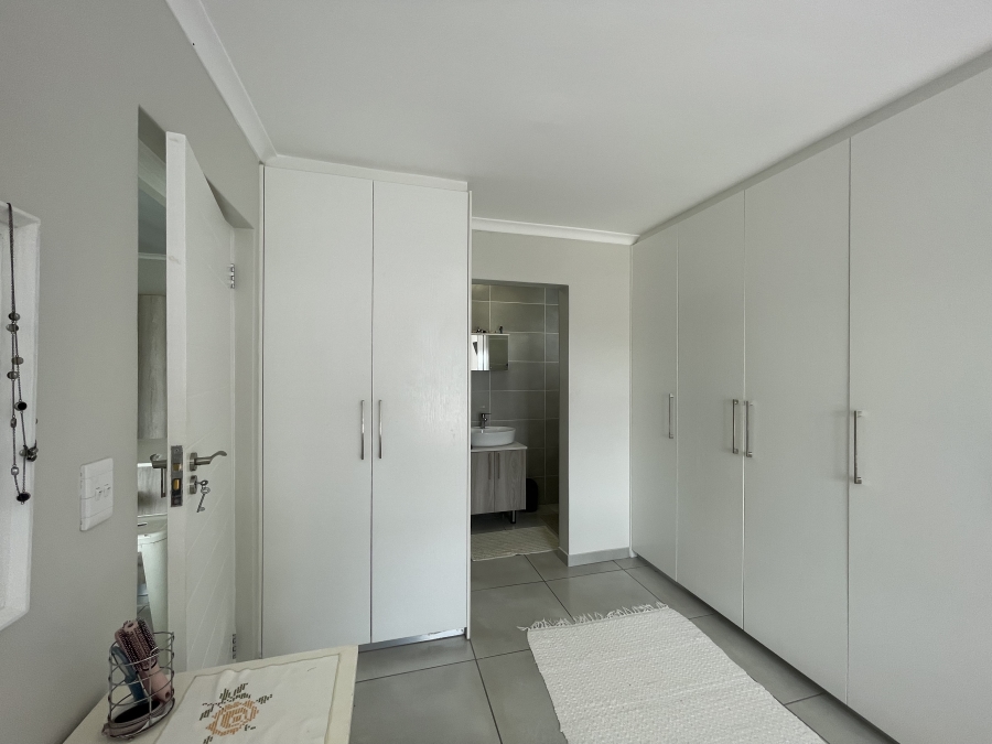 3 Bedroom Property for Sale in Laguna Western Cape
